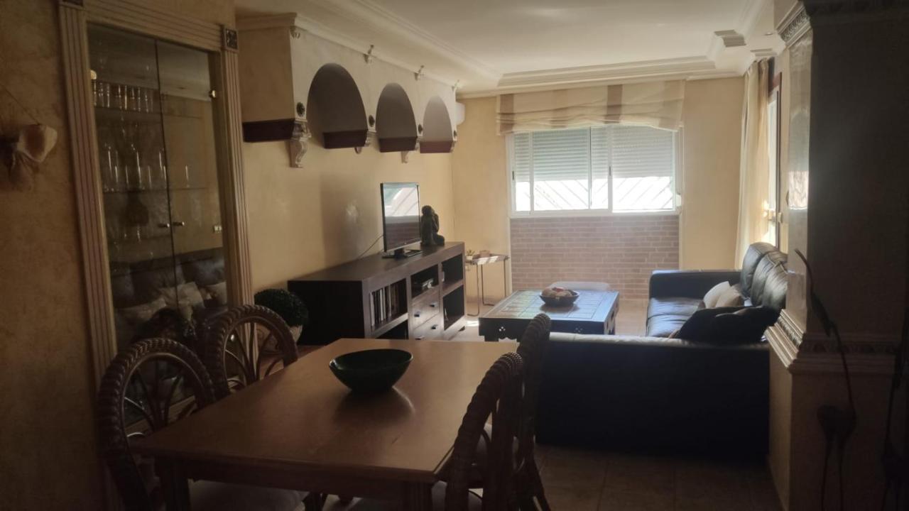 Apartamento En Τορρεμολίνος Εξωτερικό φωτογραφία